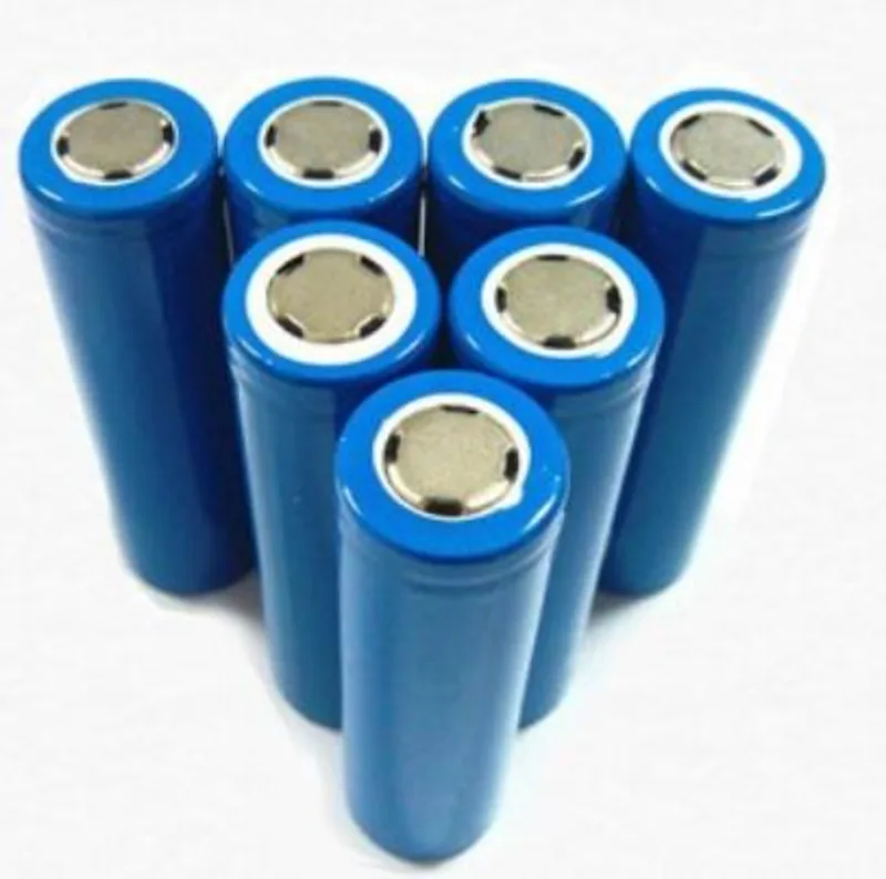 18650 battery cell 3.7V 2200mAh product photo